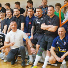 Piłkarskie emocje w Mroczy. Sąsiedzi Sipiory triumfują