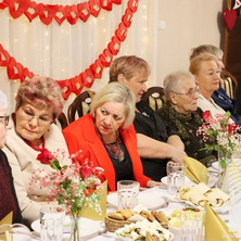 Spotkanie w klimacie walentynkowym. Okazja do rozmów i integracji