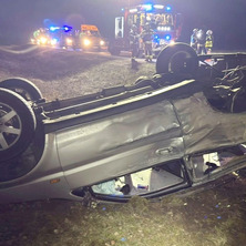 Zderzenie osobówki z ciężarówką. Utrudnienia w ruchu