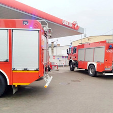 Interwencja na stacji paliw. Doszło do zwarcia instalacji